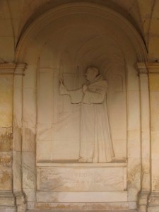 DOM PERIGNON EPERNAY_091026_1013